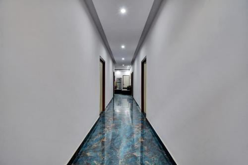Ghaziabad Hotel | Hotel O Royal Paradise