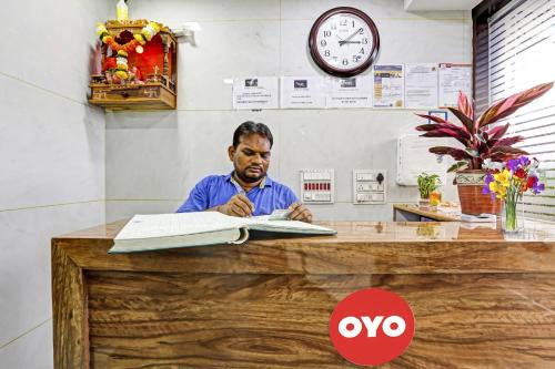 Chembur East Hotel | Hotel O S K Palace