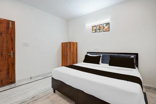 Lucknow Hotel | Hotel O The Skyrise Lucknow Hotel