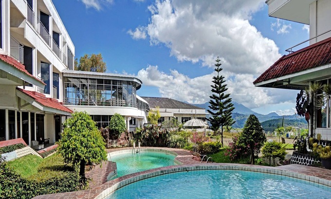 Batu Hotel | Hotel O Victory