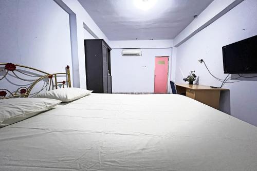 Pangkajene Hotel | Hotel O Wisma Samudra