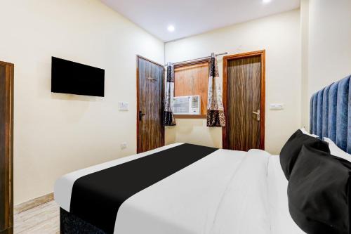 Delhi Hotel | Hotel O YUVI