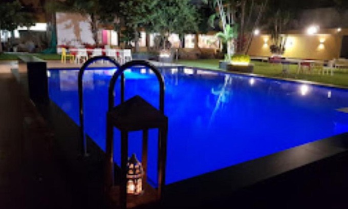 Surat Hotel | Hotel Oasis Surat