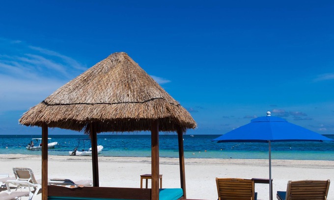 Puerto Morelos Hotel | Hotel Ojo de Agua