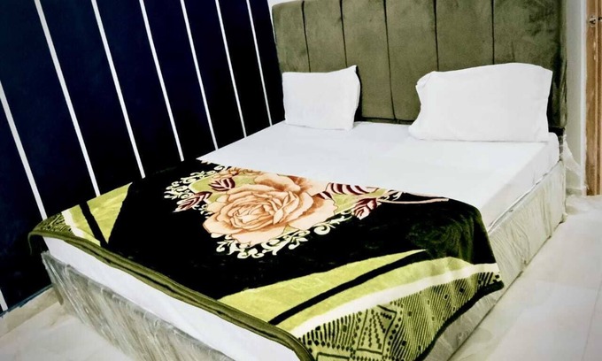 Faizabad House | Hotel ORS Guest House Ayodhya