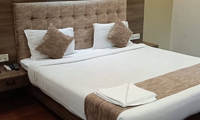 Jamshedpur Hotel | Hotel Pal Comforts