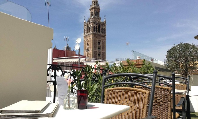 Santa Cruz Hotel | Hotel Palacio Alcazar