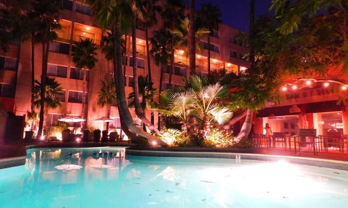 Tijuana Hotel | Hotel Palacio Azteca