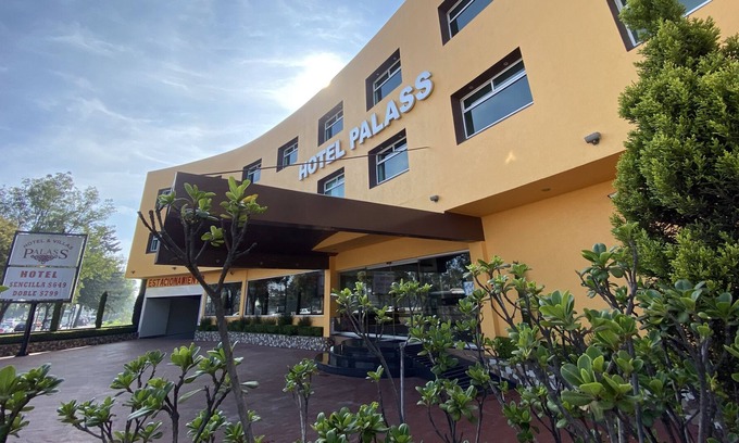Delegacion San Lorenzo Tepaltitlan I Hotel | Hotel Palass