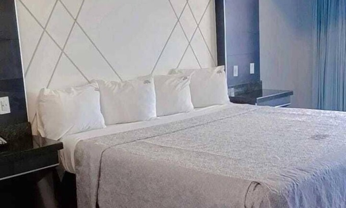 Centro Hotel | HOTEL PARAISO