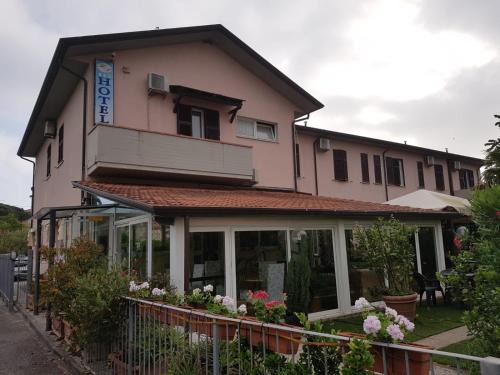 Marina di Massa Hotel | Hotel Patrizia