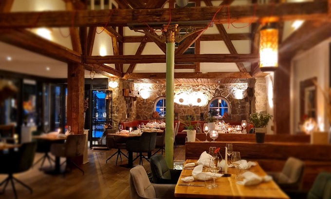 Leinstetten Hotel | Hotel Pflug