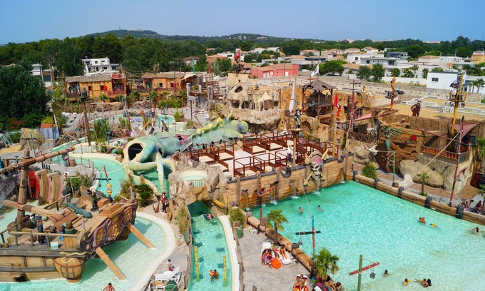 Cap d'Agde Apartment | Hotel Pirates World
