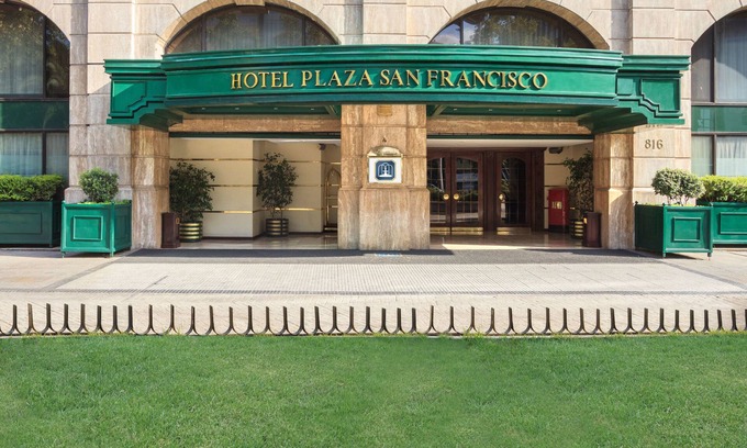 Downtown Santiago Hotel | Hotel Plaza San Francisco