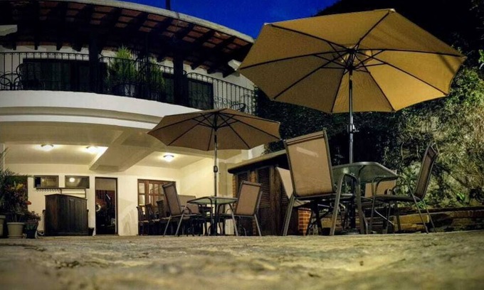 Antigua Guatemala Bed & Breakfast | Hotel Posada de La Luna