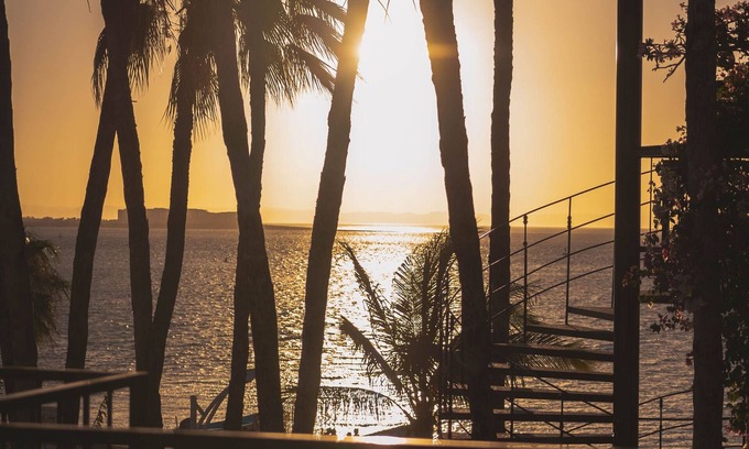 Colina del Sol Apartment | Hotel Posada de las Flores. Junior suite 510, luxury and confort on the malecon