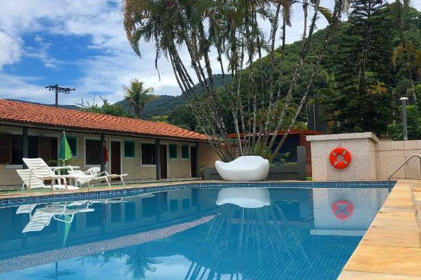 Praia da Enseada Hotel | Hotel Pousada Nosso Cantinho