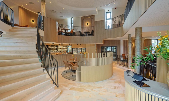 Waha Hotel | Hotel Quartier Latin