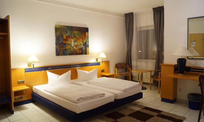 Tonndorf Hotel | Hotel Rahlstedter Hof