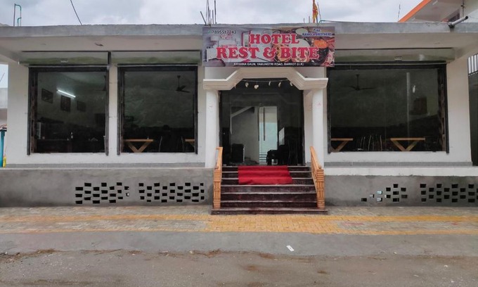 Rajgarhi House | Hotel Rest and Bite, Vikasnagar