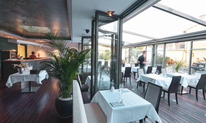 Carry-le-Rouet Hotel | Hotel Restaurant La Villa Arena