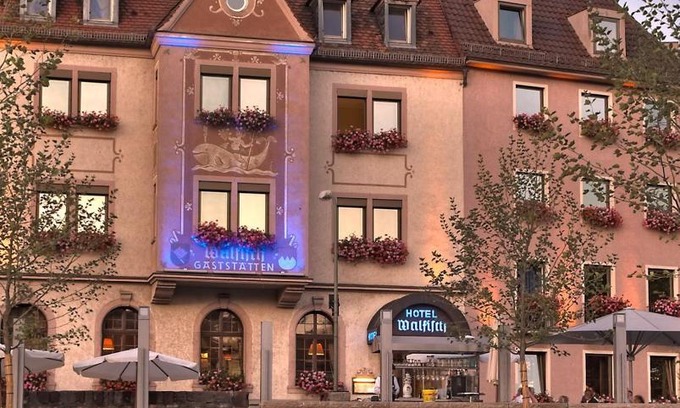 Wurzburg City Centre Hotel | Hotel & Restaurant Walfisch