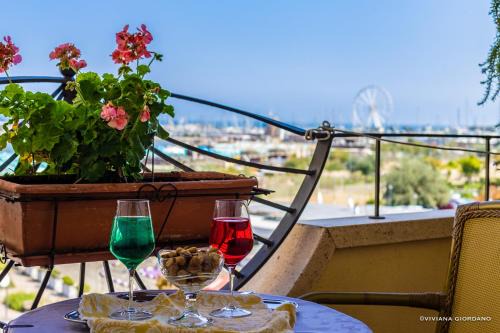 San Giuliano a Mare Hotel | Hotel River fronte mare con piscina