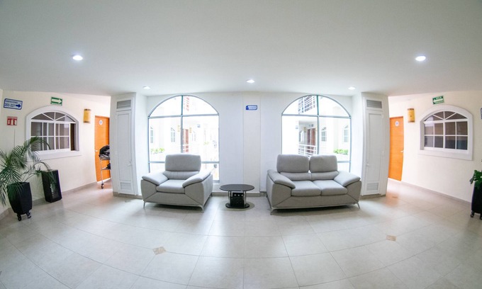 Leon Hotel | Hotel River Poliforum