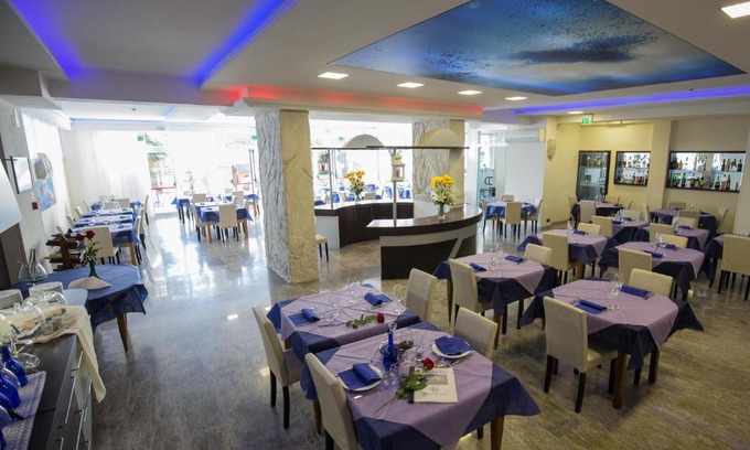 Marina di Massa Hotel | Hotel Roma