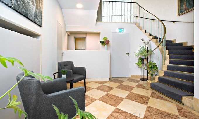 Neuhausen Hotel | Hotel Rotkreuzplatz