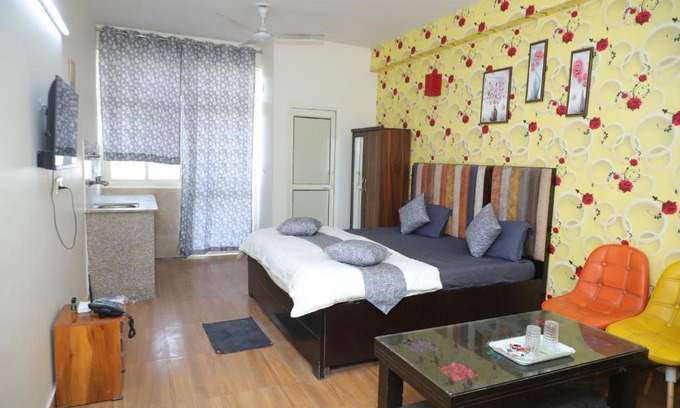 Noida Hotel | Hotel Royal Choice Noida Sector 101