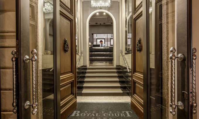 Rione XVIII Castro Pretorio Hotel | Hotel Royal Court