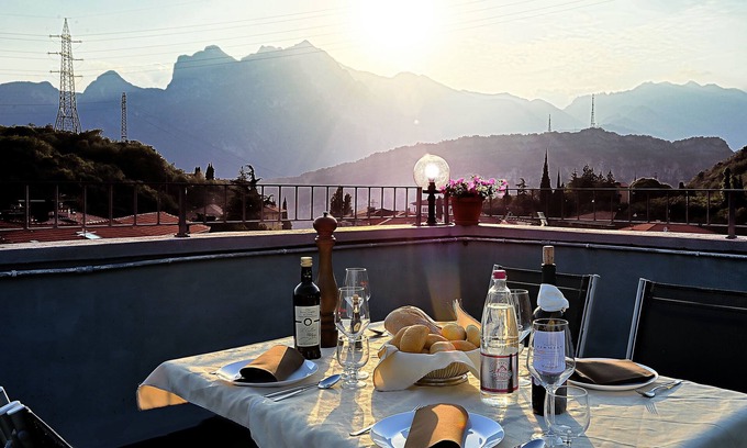 Torbole sul Garda Hotel | Hotel Rubino