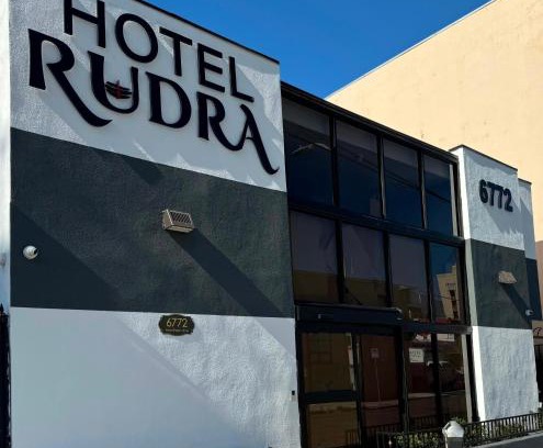 Hollywood Hotel | Hotel Rudra - Hollywood