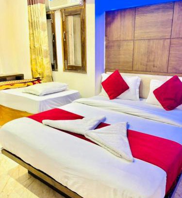 Paharganj House | Hotel Saffron By A1Rooms