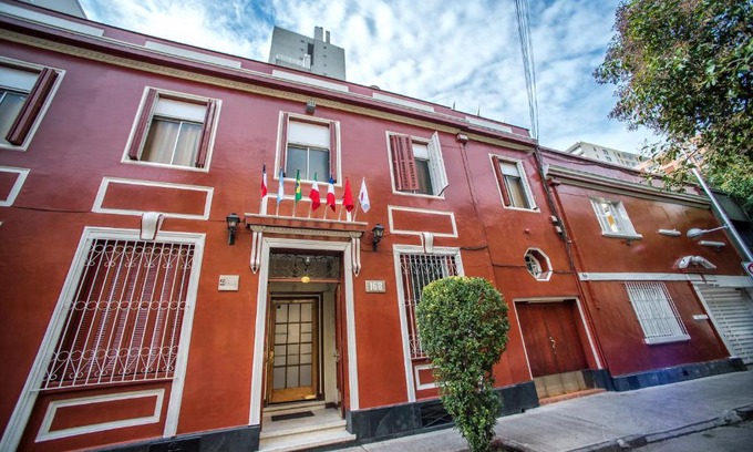 Downtown Santiago Hotel | Hotel Sahara Inn
