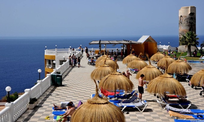 Salobrena Hotel | Hotel Salobreña Suites