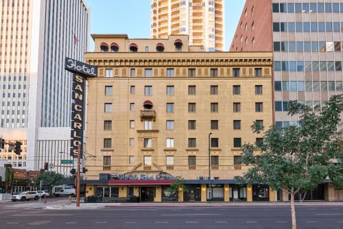Downtown Phoenix Hotel | Hotel San Carlos