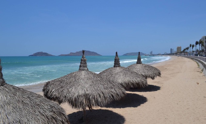 Mazatlan Hotel | Hotel Sands Arenas