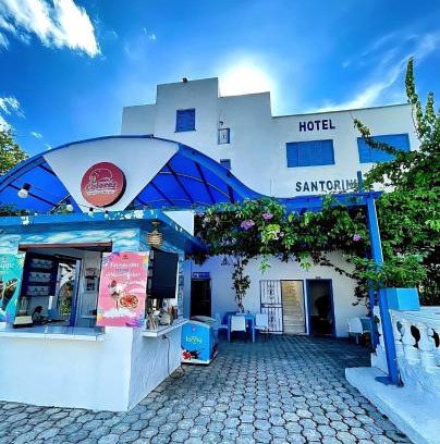Puerto Triunfo Hotel | Hotel Santorini Aldea Doradal