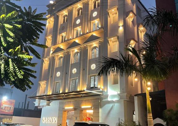 Gomti Nagar Hotel | Hotel Sarvin