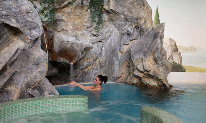 La Villa Hotel | Hotel Savoy