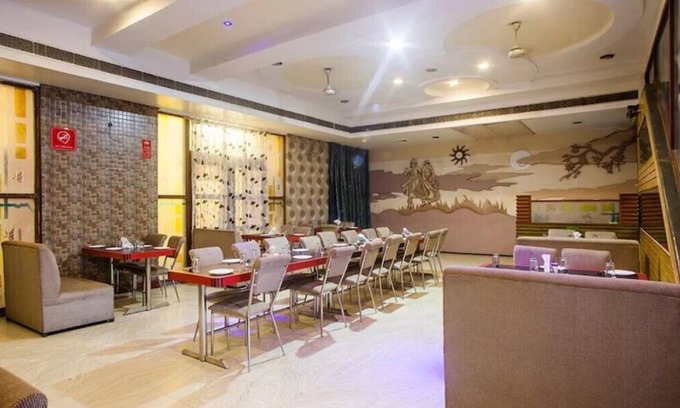 Mathura Hotel | Hotel Sheel Gopal Vision