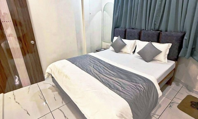 Ahmedabad Hotel | Hotel Shyam Inn