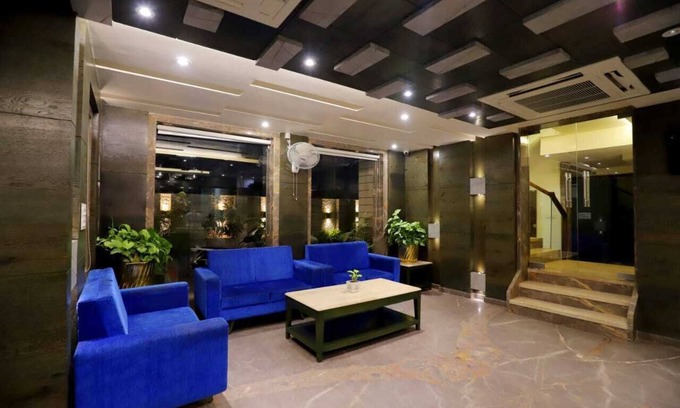 Bareilly Hotel | Hotel Skylark