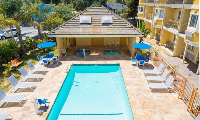 Westside Santa Cruz Hotel | Hotel Solares