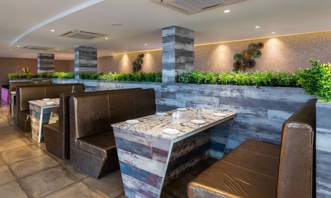 Rau Hotel | Hotel Sonash by Golden Treat