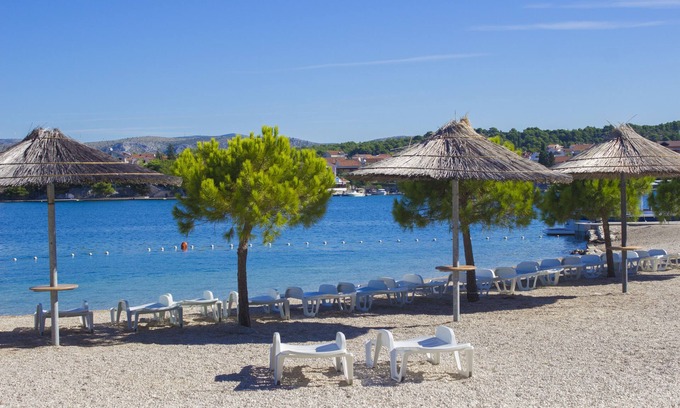 Krapanj Hotel | Hotel Spongiola