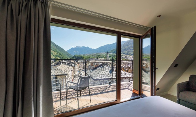 Tirano Hotel | Hotel Stelvio Tirano