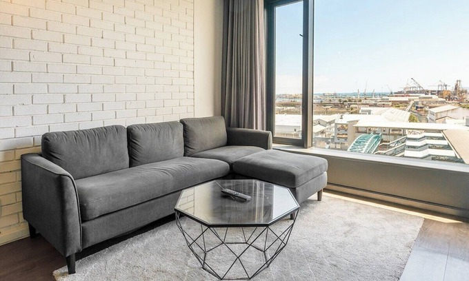 Cape Town City Centre Apartment | Hotel Style Living in Woodstock with Pool & Gym